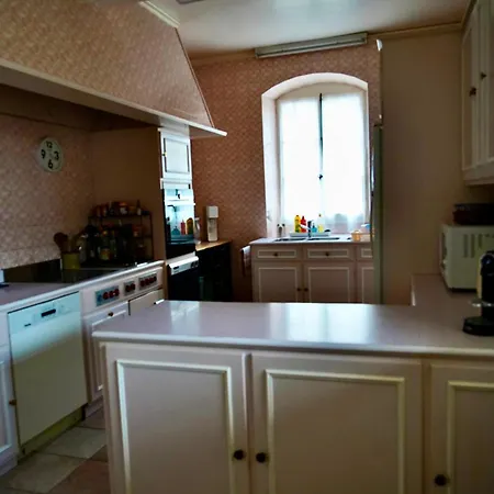 Le Chateau ヴィラ Lavigny