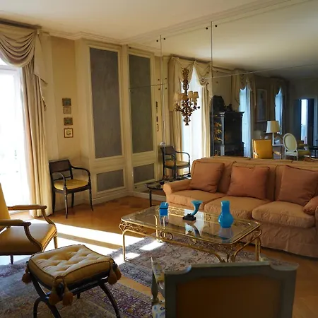 Le Chateau
