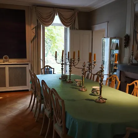 Le Chateau Villa *