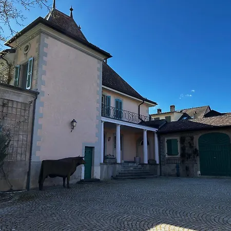 Le Chateau *